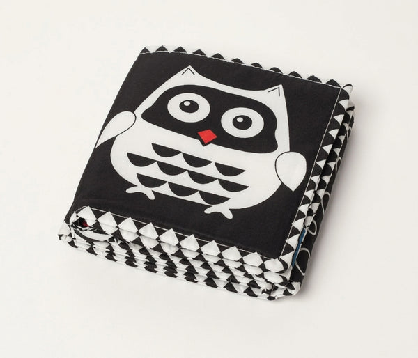Montessori Newborn Contrast Book